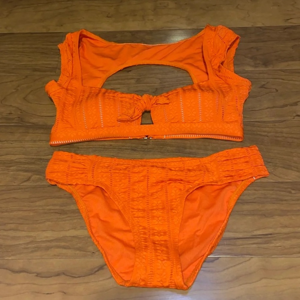Kenneth Cole Bikini Set